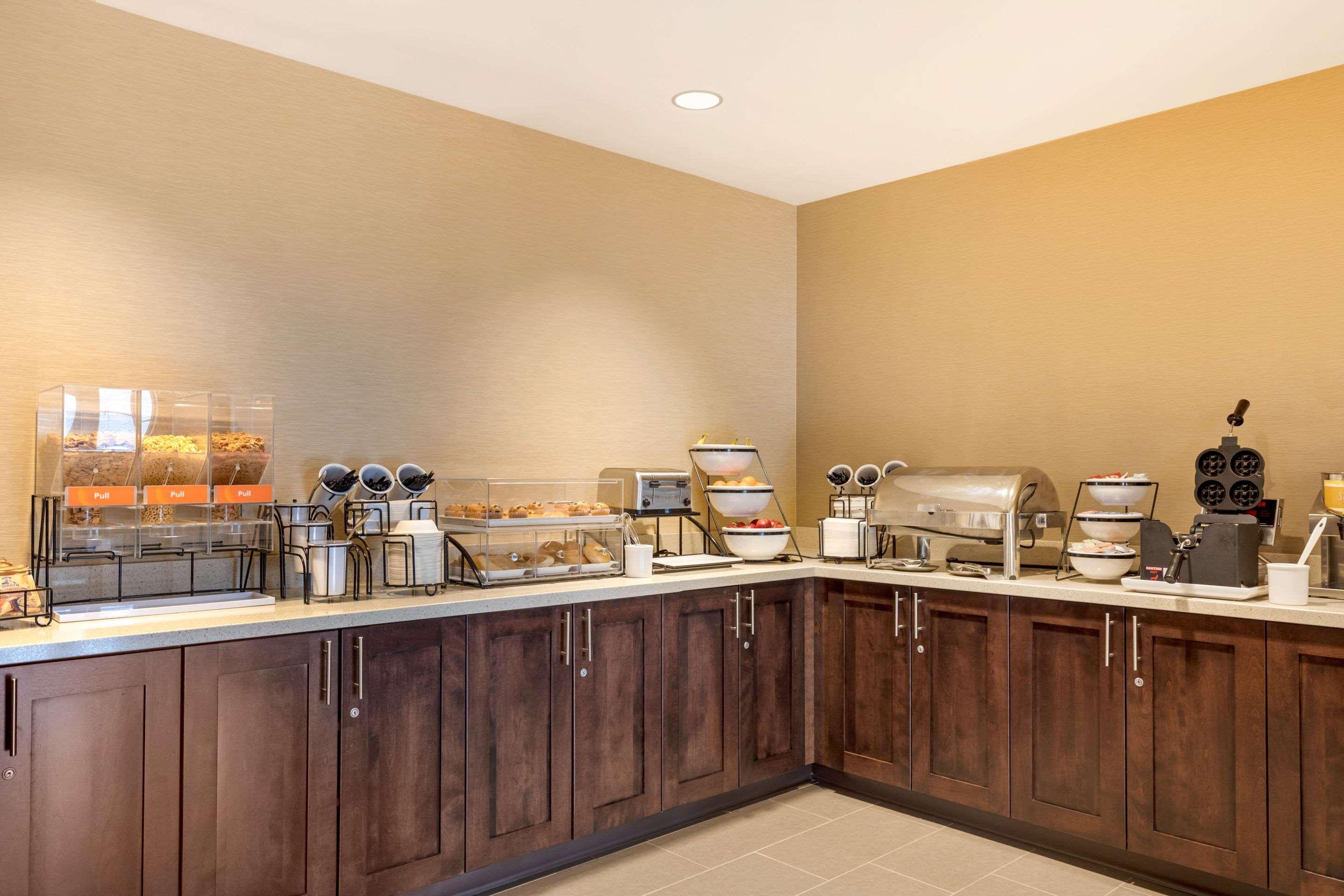 Comfort Inn & Suites Schenectady - Scotia Экстерьер фото